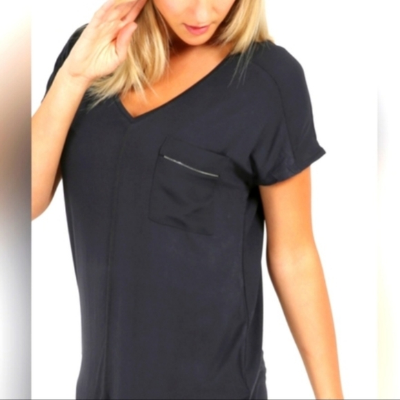 Dex Tops - (M)🎀DEX🎀 Sheer with Pocket Black Top Ptp19"×L26.5"